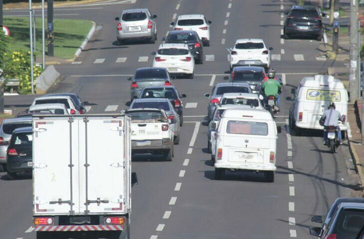 Imagem de compartilhamento para o artigo Atenção motoristas: vence hoje licenciamento veículos com placas de final 1 e 2 da MS Todo dia